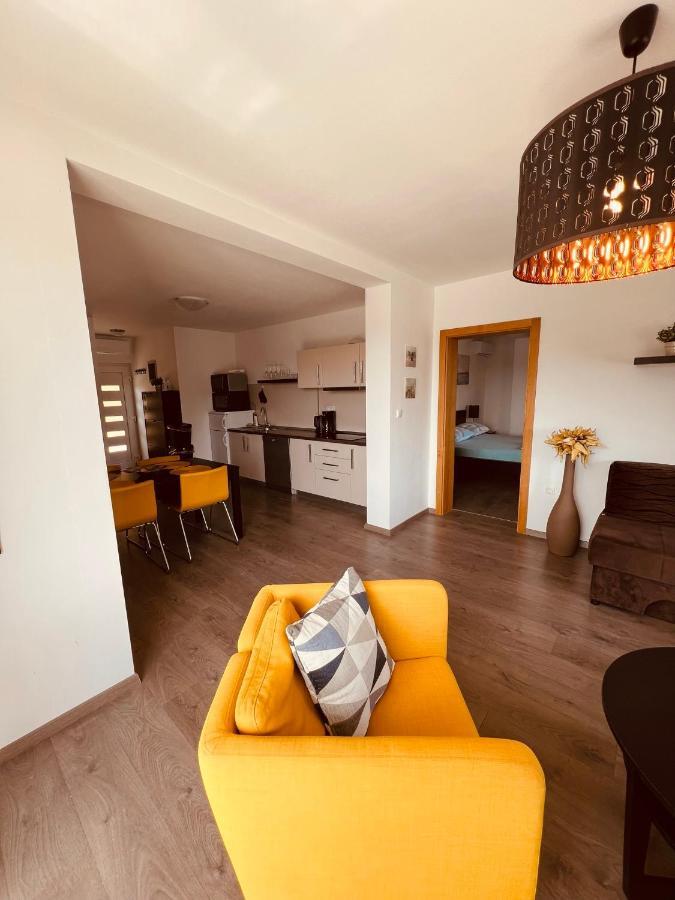Apartman Bijeca - Μεντουλίν Εξωτερικό φωτογραφία